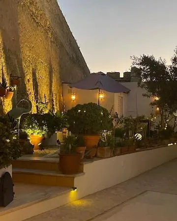 Casa Alegria - Ocean View - Centre Apartment
